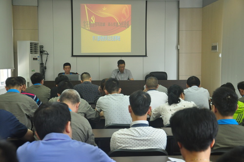 陳宏金：永春分公司組織學(xué)習(xí)廖俊波先進事跡專題活動。.jpg