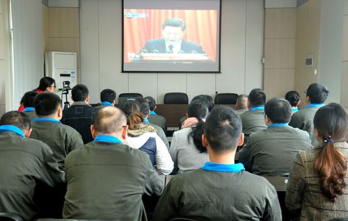 陳宏金：永春分公司組織黨員E家學(xué)習(xí)活動。.jpg