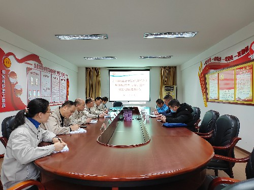 永安雙華公司鄧焱珍：海峽科化公司副總祁忠清到雙華公司調(diào)研指導(dǎo)工作現(xiàn)場~1.jpg
